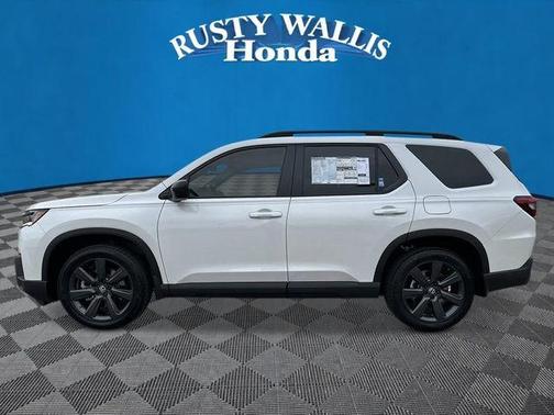 Platinum White Pearl 2026 Honda Pilot Sport