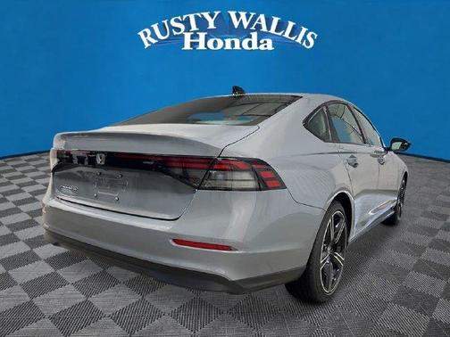 Urban Gray Pearl 2026 Honda Accord SE