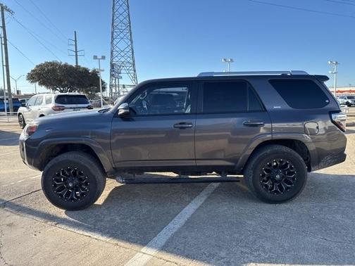 2016 Toyota 4Runner Sport