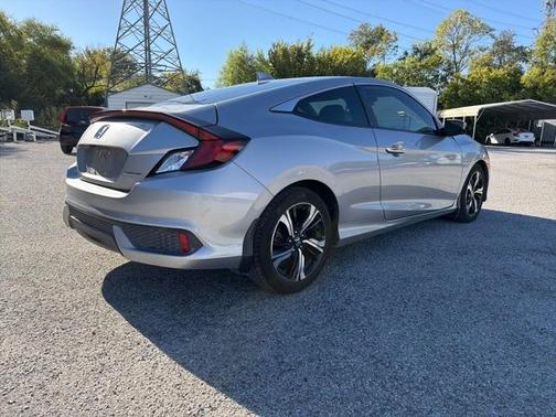 2017 Honda Civic Touring