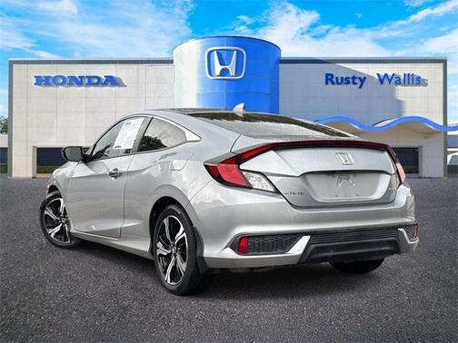2017 Honda Civic Touring