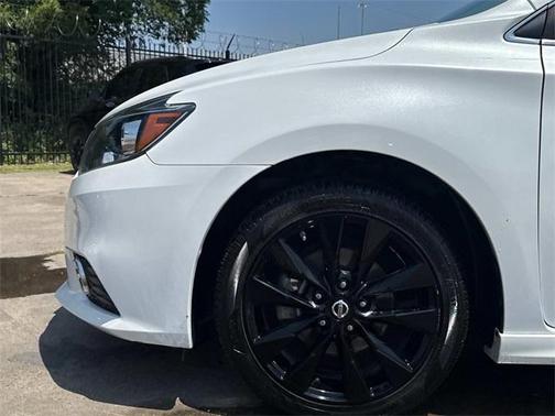 2016 Nissan Sentra SR