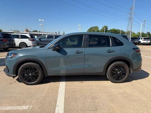Pearl 2026 Honda HR-V Sport