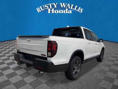 Platinum White Pearl 2026 Honda Ridgeline TrailSport