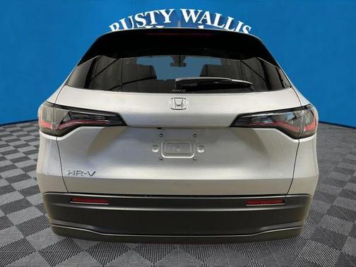 Solar Silver Metallic 2026 Honda HR-V LX
