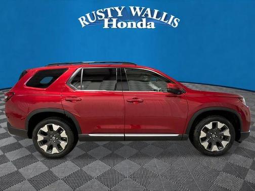 Radiant Red Metallic II 2026 Honda Pilot Elite