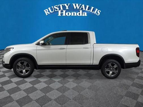 Platinum White Pearl 2026 Honda Ridgeline RTL
