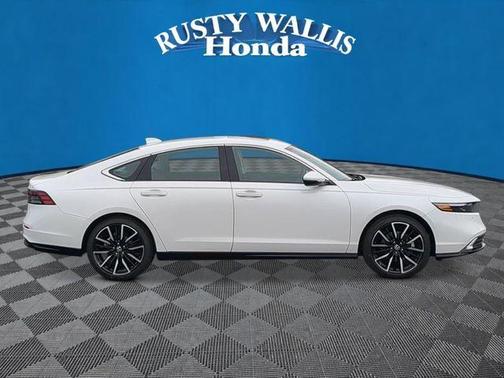 Platinum White Pearl 2026 Honda Accord Hybrid Touring