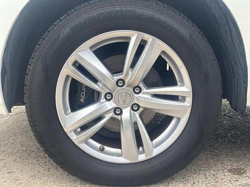White Diamond Pearl 2014 Acura RDX Technology