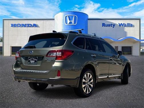 2017 Subaru Outback 3.6R Touring