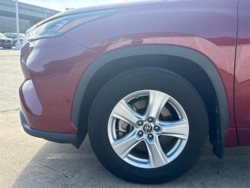 2020 Toyota Highlander Hybrid LE