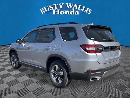 Solar Silver Metallic 2026 Honda Pilot EX-L