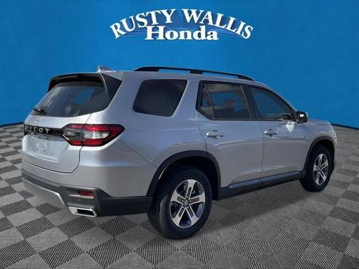 Solar Silver Metallic 2026 Honda Pilot EX-L