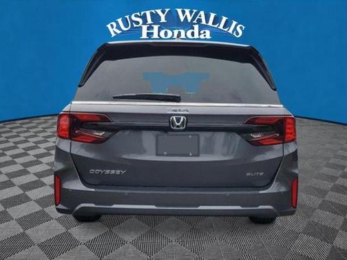 Modern Steel Metallic 2026 Honda Odyssey Elite