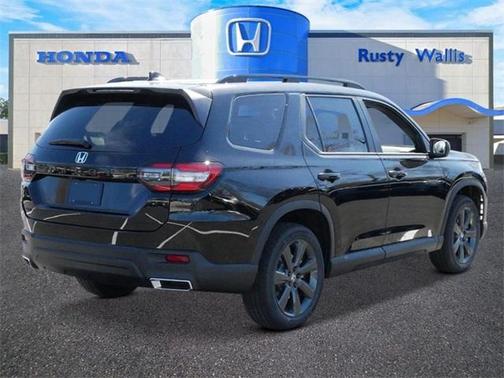 2025 Honda Pilot Sport