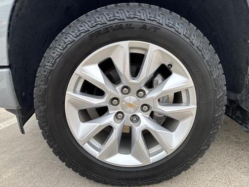 2024 Chevrolet Silverado 1500 Custom