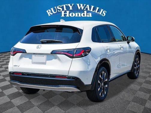 Platinum White Pearl 2026 Honda HR-V EX-L