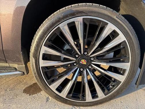 2016 Cadillac Escalade Luxury