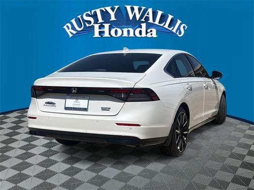 2023 Honda Accord Hybrid Touring