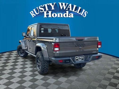 Granite Crystal Clearcoat Metallic 2023 Jeep Gladiator Sport