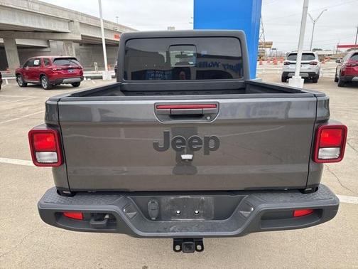 2023 Jeep Gladiator Sport