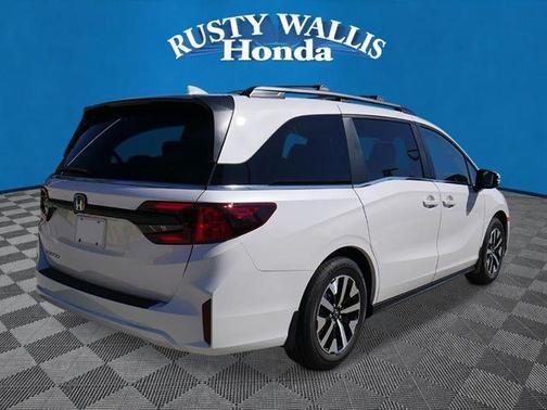 Platinum White Pearl 2026 Honda Odyssey EX-L