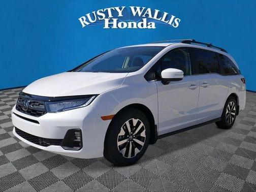 Platinum White Pearl 2026 Honda Odyssey EX-L