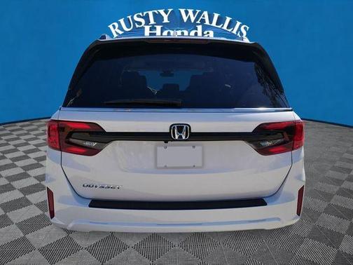 Platinum White Pearl 2026 Honda Odyssey EX-L