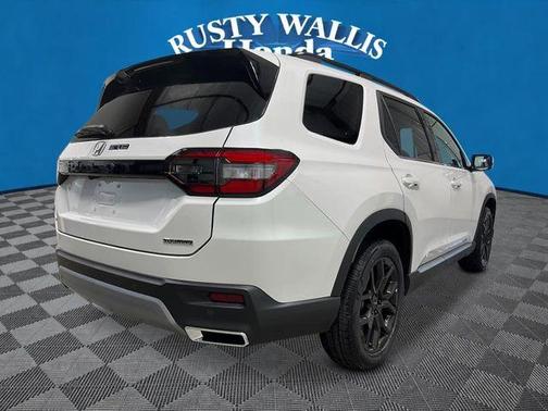 2025 Honda Pilot Touring+