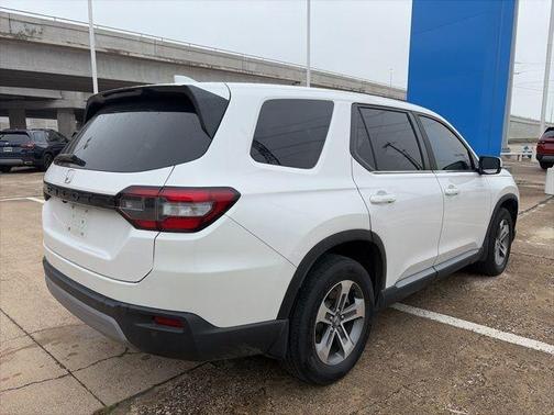 Platinum White Pearl 2024 Honda Pilot EX-L