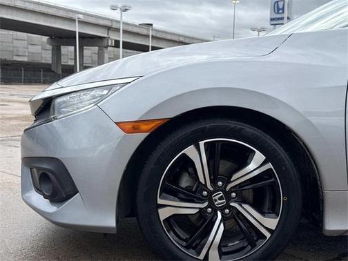 2018 Honda Civic Touring