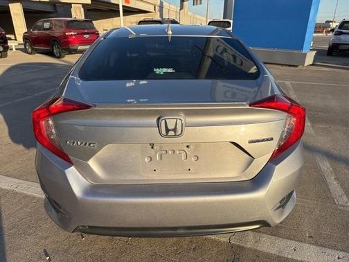 2018 Honda Civic Touring
