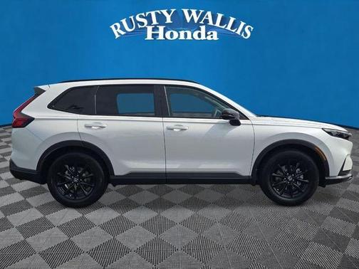 Platinum White Pearl 2026 Honda CR-V Hybrid Sport-L