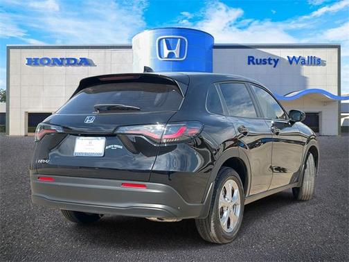 2025 Honda HR-V LX