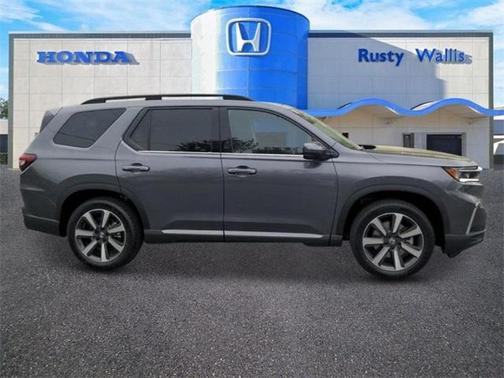 2025 Honda Pilot Sport