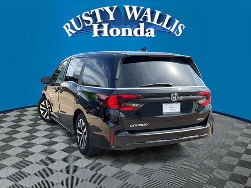 Crystal Black Pearl 2026 Honda Odyssey EX-L
