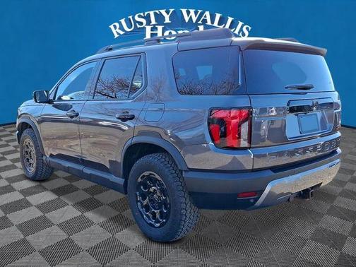 Modern Steel Metallic 2026 Honda Passport TrailSport Elite Blackout