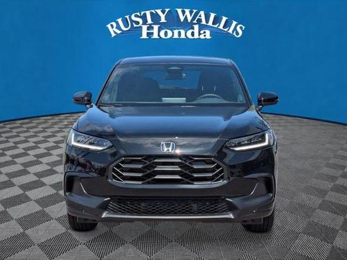 Crystal Black Pearl 2027 Honda HR-V Sport