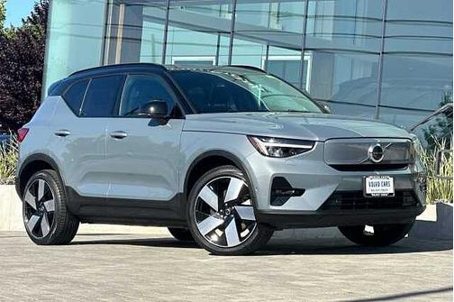 2023 Volvo XC40 Ultimate
