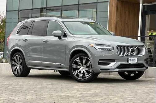 2024 Volvo XC90 Plus