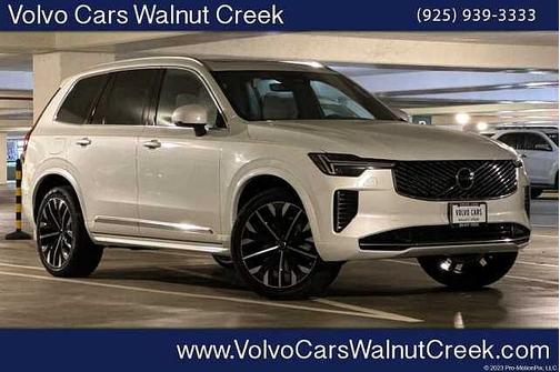 2025 Volvo XC90 Core