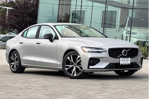 2025 Volvo S60 Core