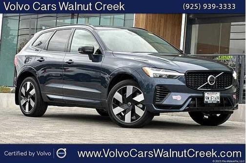 2024 Volvo XC60 T8 Ultimate Dark