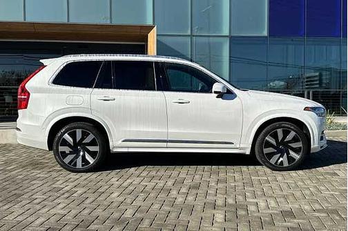 2023 Volvo XC90 Ultimate Bright 7-Seater