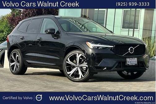 Onyx Black 2023 Volvo XC60 Ultimate Dark
