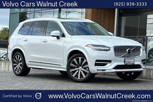 2022 Volvo XC90 T6 AWD Inscription 6 Seater