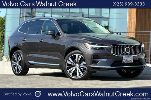 2022 Volvo XC60 Recharge Plug-In Hybrid T8 Inscription Extended Range