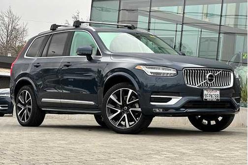 2023 Volvo XC90 Plus