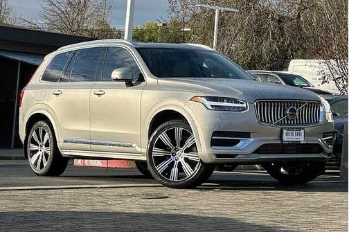 2024 Volvo XC90 Core