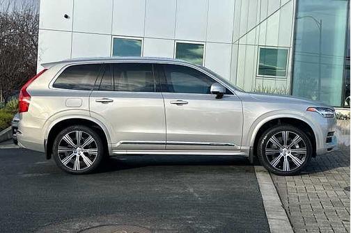 2024 Volvo XC90 Core